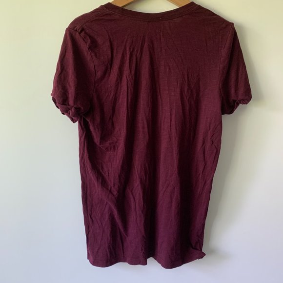 VS PINK Burgundy Logo T Shirt - Picture 3 of 3